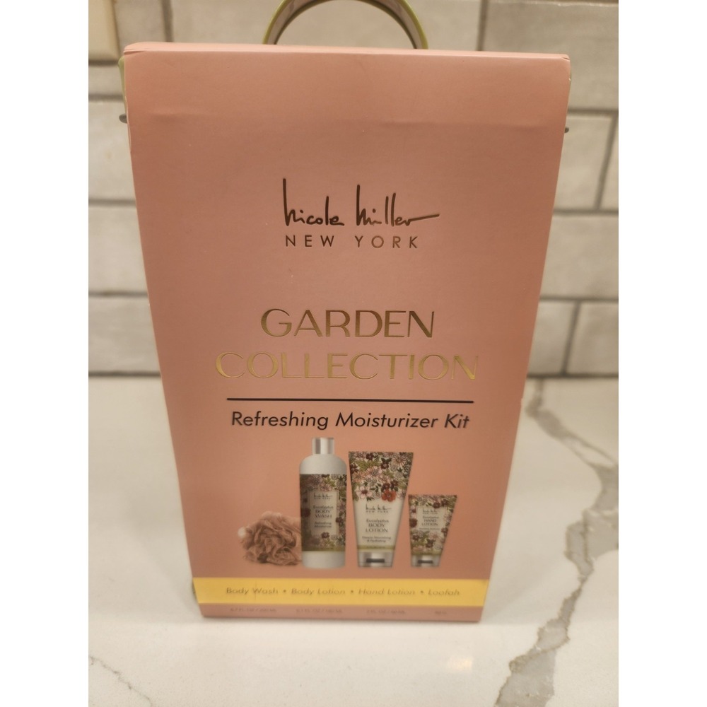 Nicole Miller Garden Collection Refreshing Moisturizer Kit In Floral Tin NIB